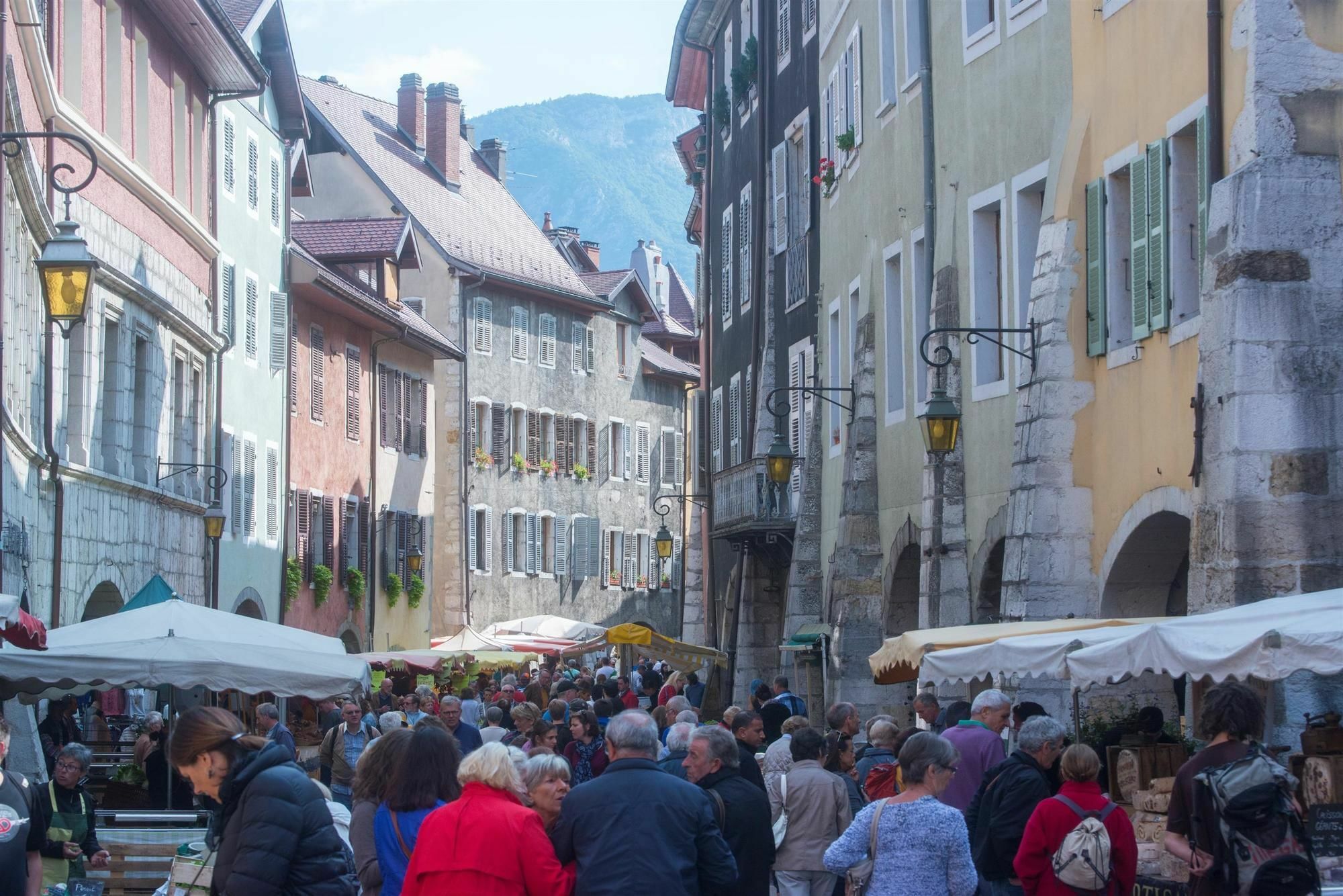 Hotel Campanile Annecy - Cran Gevrier Exteriér fotografie